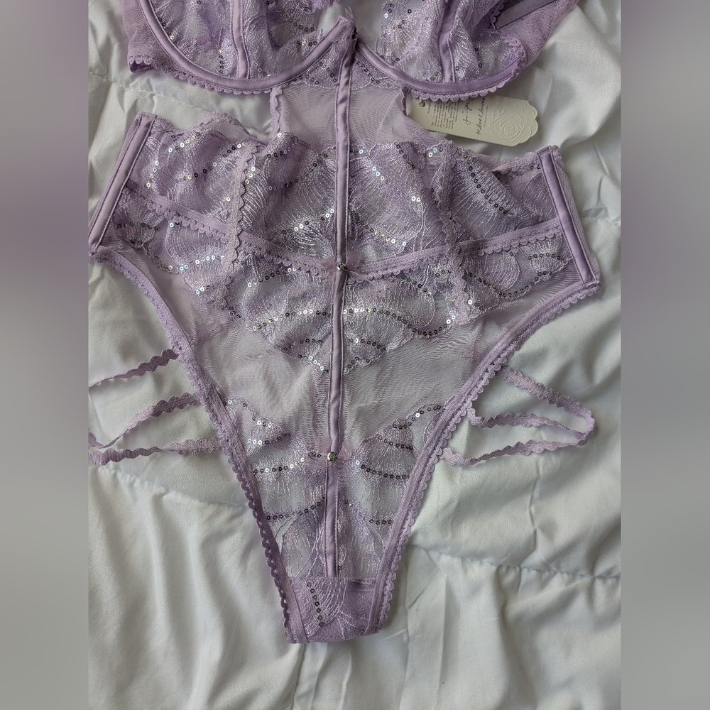 For Love And Lemons Elegant Lace Lingerie Set in Lavender - Picture 3 of 8